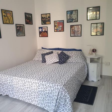 Appartamento In Centro Vista Mare SantʼAntìoco Kültér fotó