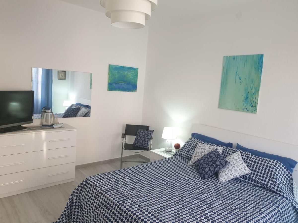 Appartamento In Centro Vista Mare SantʼAntìoco Kültér fotó
