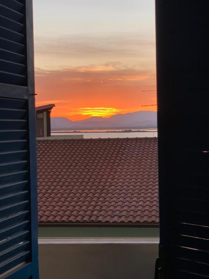 Appartamento In Centro Vista Mare SantʼAntìoco Kültér fotó